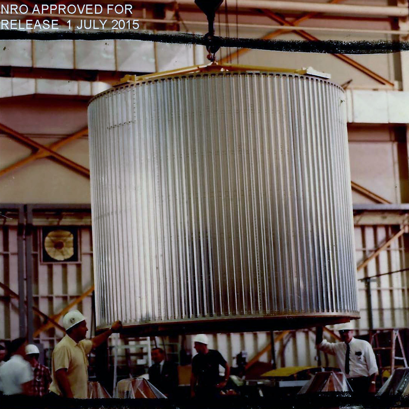 Illustration for article titled Newly Declassified Photos Show The Crewed USAF Spy Spacecraft That Almost Was